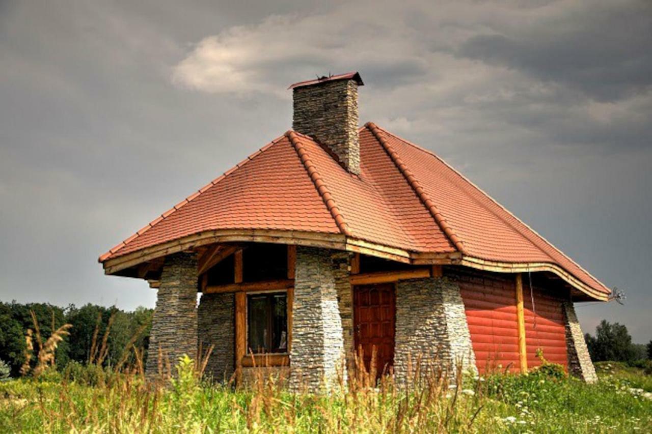 Domek Letniskowy Caloroczny W Rzemieniu Villa Ngoại thất bức ảnh